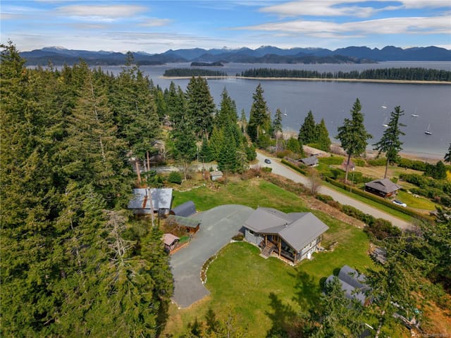 House for sale in Quadra Island, 609 Valpy Rd, 1030875 | Realtylink.org