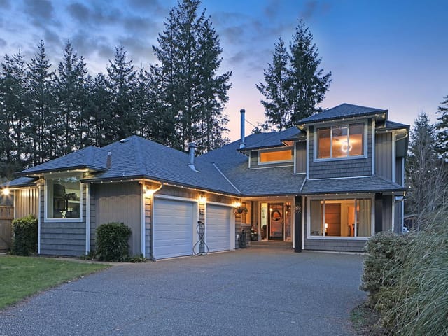 House for sale in Comox, 1669 Essex Pl, 1030990 | Realtylink.org