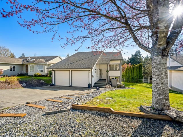 House for sale in Courtenay, 1103 View Pl, 1031296 | Realtylink.org
