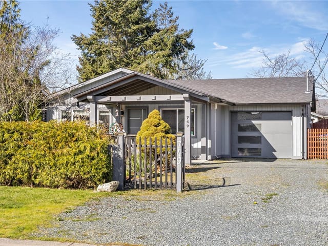 House for sale in Parksville, 749 Phillips St, 1031310 | Realtylink.org