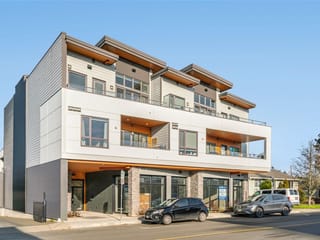 Apartment for sale in Parksville, 203 113 Hirst E Ave, 1031386 | Realtylink.org
