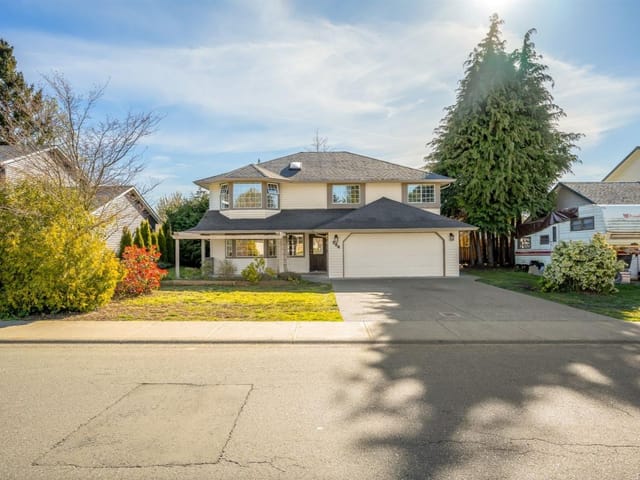 House for sale in Comox, 584 Torrence Rd, 1031726 | Realtylink.org