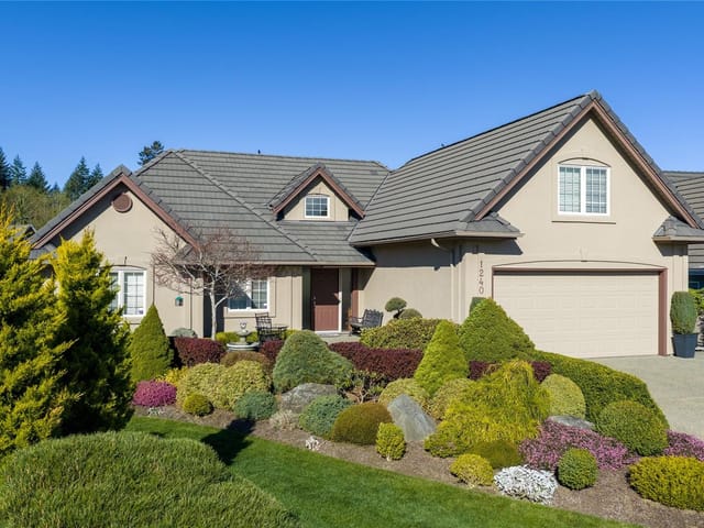 House for sale in French Creek, 1240 Prestwick Pl, 1031988 | Realtylink.org