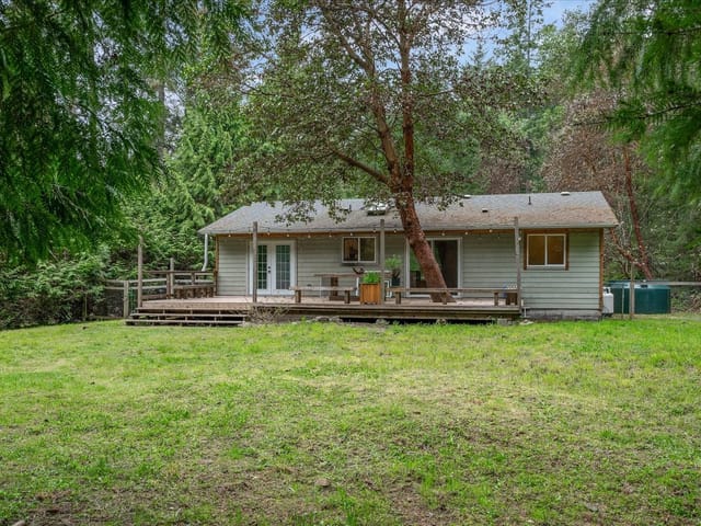House for sale in Gabriola Island, 840 Mary Rd, 1032008 | Realtylink.org