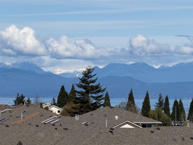 Townhouse for sale in Nanaimo, 6040 Leah Ln, 1032025 | Realtylink.org