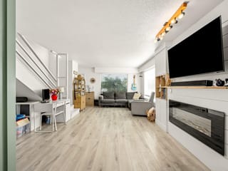 Duplex for sale in Courtenay, 1883 & 1885 England Ave, 1032168 | Realtylink.org