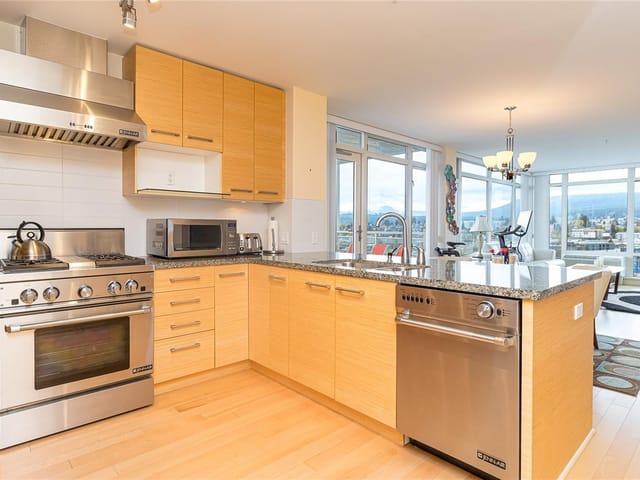 Apartment for sale in Nanaimo, 1402 38 Front St, 1032322 | Realtylink.org