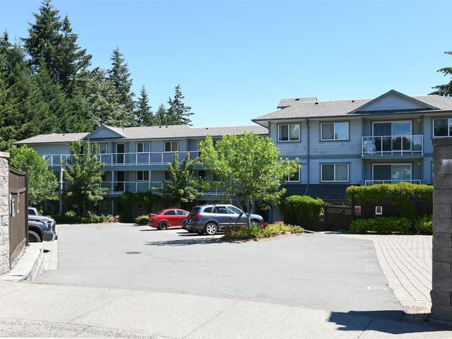 Apartment for sale in Comox, 302 840 Shamrock Pl, 1032443 | Realtylink.org