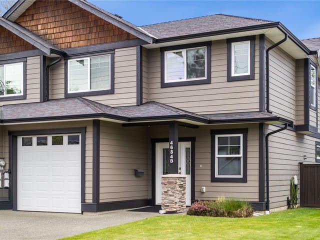 1/2 Duplex for sale in Courtenay, B 4684 Macintyre Ave, 1032490 | Realtylink.org