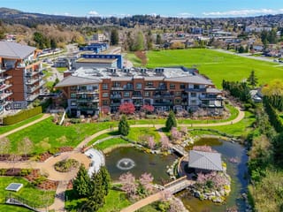 Apartment for sale in Saanich, 105 745 Travino Ln, 1032698 | Realtylink.org