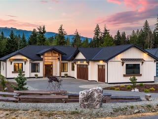 House for sale in Lake Cowichan, 7260 Lakefront Dr, 1032774 | Realtylink.org