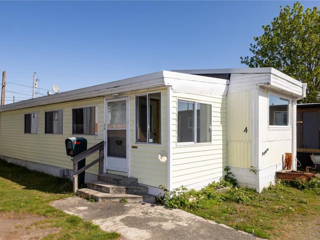 Manufactured Home for sale in Campbell River, 4 2705 Island N Hwy, 1033204 | Realtylink.org