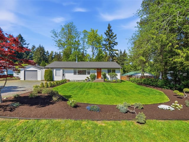 House for sale in Nanoose Bay, 2395 Collins Cres, 1033399 | Realtylink.org