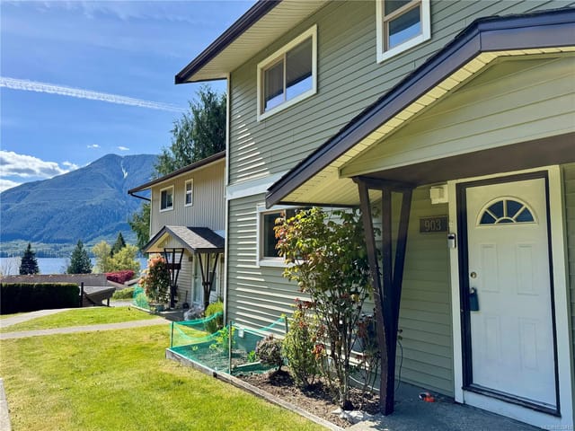 Townhouse for sale in Port Alice, 903 Maquinna Ave, 1033413 | Realtylink.org