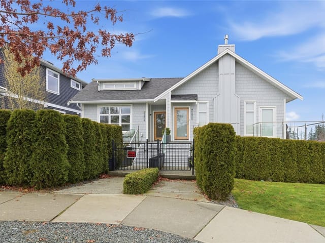 1/2 Duplex for sale in Nanaimo, 5804 Linley Valley Dr, 1033585 | Realtylink.org