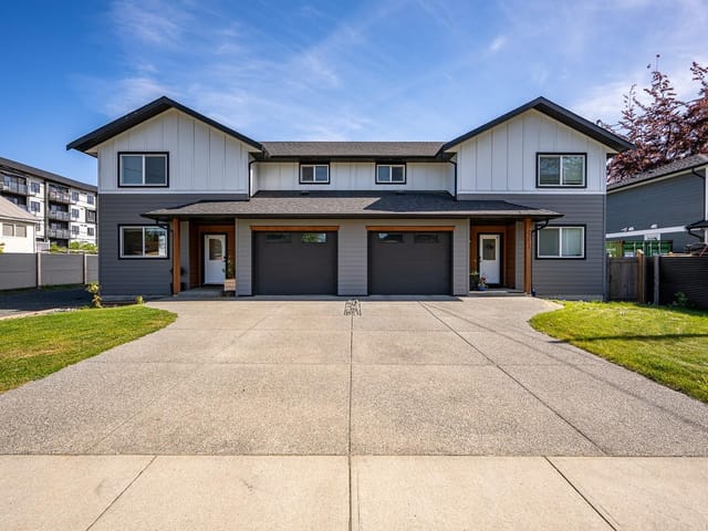 1/2 Duplex for sale in Campbell River, A 2251 Dalton Rd, 1033979 | Realtylink.org