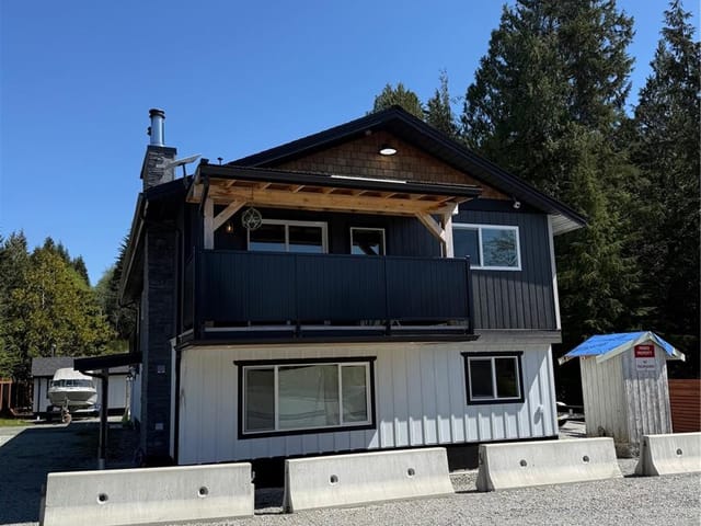 Duplex for sale in Bamfield, 251 Frigate Rd, 1034325 | Realtylink.org