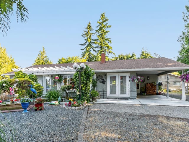 House for sale in Qualicum Beach, 1226 Centre Rd, 1034372 | Realtylink.org