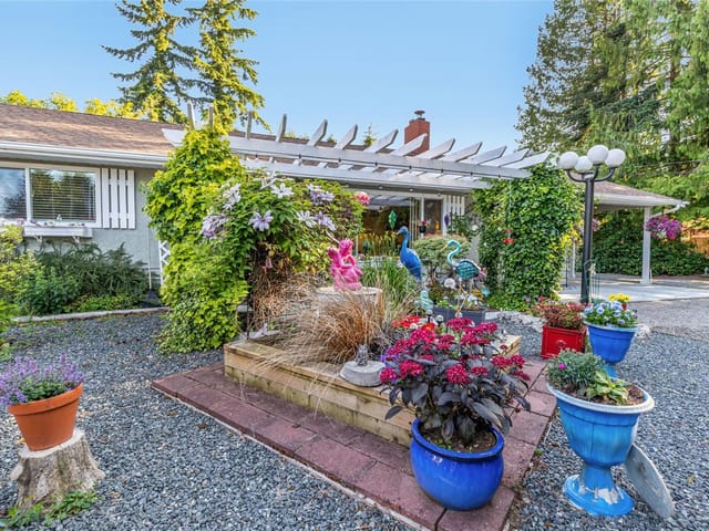 House for sale in Qualicum Beach, 1226 Centre Rd, 1034372 | Realtylink.org