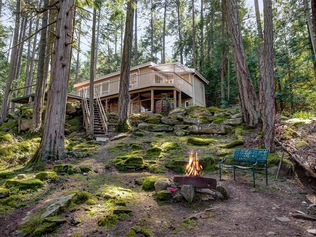 House for sale in Mayne Island, 762 Kippen Rd, 1034476 | Realtylink.org