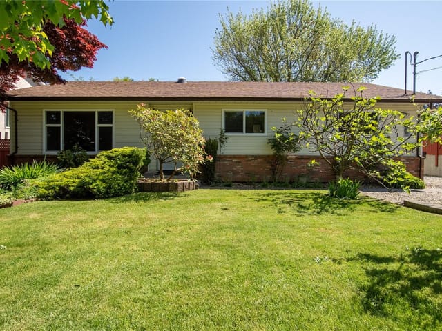 House for sale in Crofton, 8071 Queen St, 1034519 | Realtylink.org