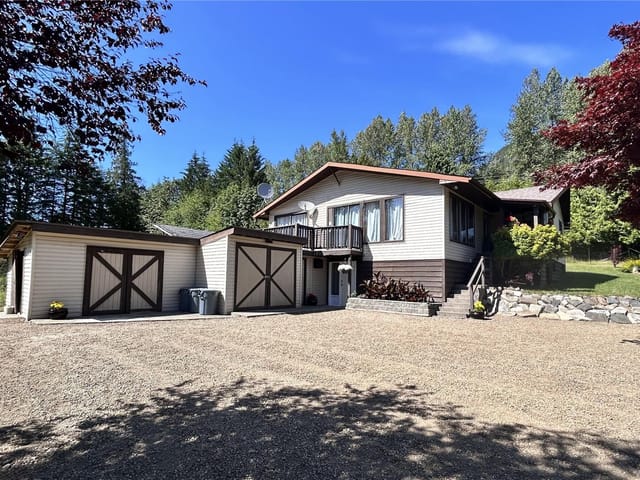 House for sale in Sayward, 973 Island Hwy, 1034539 | Realtylink.org
