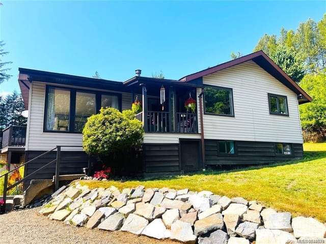 House for sale in Sayward, 973 Island Hwy, 1034539 | Realtylink.org