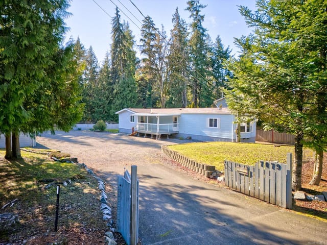 Manufactured Home for sale in Lantzville, 7079 Blackjack Dr, 1034678 | Realtylink.org