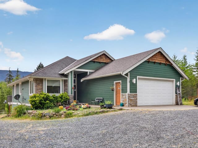 House for sale in Duncan, 5160 Cowichan Lake Rd, 1034742 | Realtylink.org
