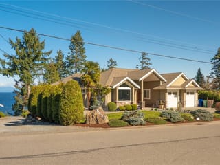 House for sale in Nanaimo, 5450 Bayshore Dr, 1034859 | Realtylink.org