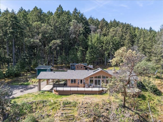 House for sale in Nanoose Bay, 2004 Rena Rd, 1034862 | Realtylink.org