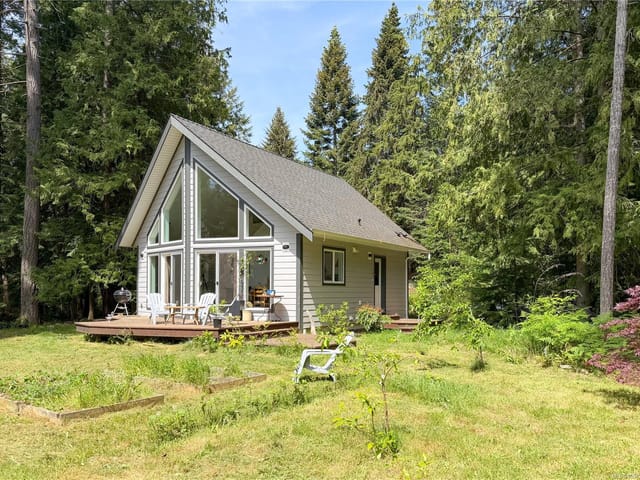 House for sale in Gabriola Island, 883 Mary Rd, 1034912 | Realtylink.org