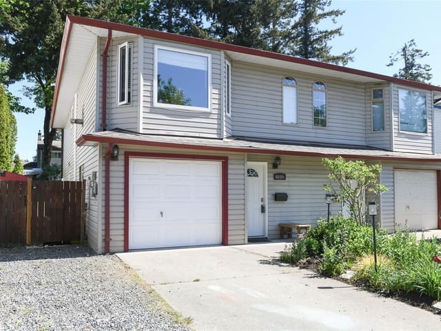 1/2 Duplex for sale in Courtenay, A 4640 Northland Pl, 1034918 | Realtylink.org