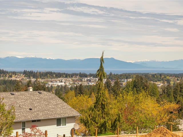 1/2 Duplex for sale in Nanaimo, 101 2302 Arbot Rd, 1036281 | Realtylink.org
