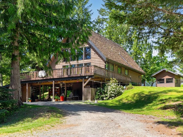 House for sale in Lake Cowichan, 5950 Heger Cres, 1036741 | Realtylink.org