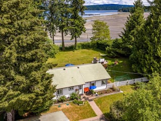 House for sale in Fanny Bay, 7410 Yake Rd, 1036847 | Realtylink.org