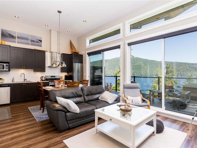 Townhouse for sale in Port Renfrew, 208A 6596 Baird Rd, 1037090 | Realtylink.org