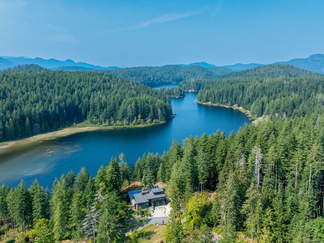House for sale in Quadra Island, 2643 Surge Narrows Rd, 1037093 | Realtylink.org