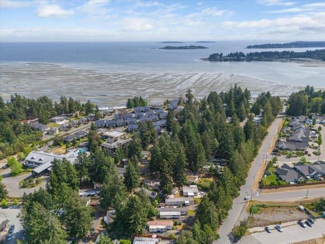 Manufactured Home for sale in Parksville, 53 1247 Arbutus Rd, 1037308 | Realtylink.org