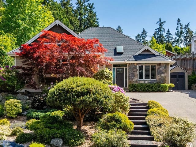 House for sale in Qualicum Beach, 174 Sunningdale E Rd, 1037468 | Realtylink.org