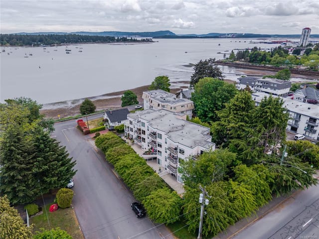 Apartment for sale in Nanaimo, 304 75 Bryden St, 1037589 | Realtylink.org