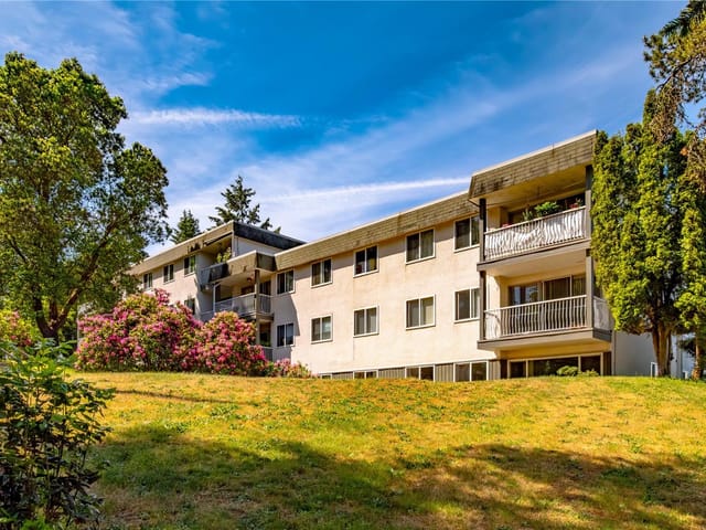Apartment for sale in Nanaimo, 3107 995 Bowen Rd, 1037705 | Realtylink.org