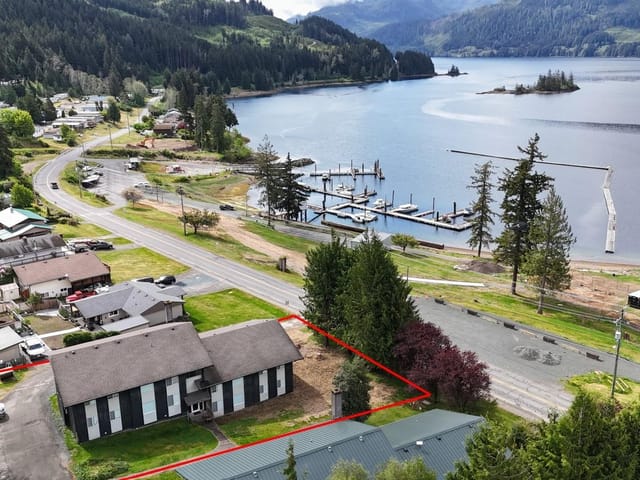 Multi-family for sale in Port Alice, 1111 Marine Dr, 1037747 | Realtylink.org
