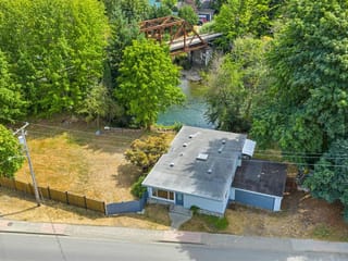 House for sale in Lake Cowichan, 160 Cowichan Lake Rd, 1037783 | Realtylink.org