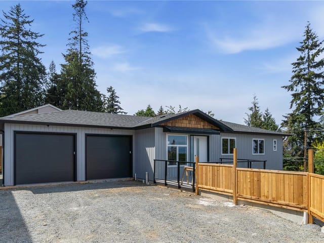 1/2 Duplex for sale in Nanaimo, 201 5311 Toms Trabt, 1038047 | Realtylink.org