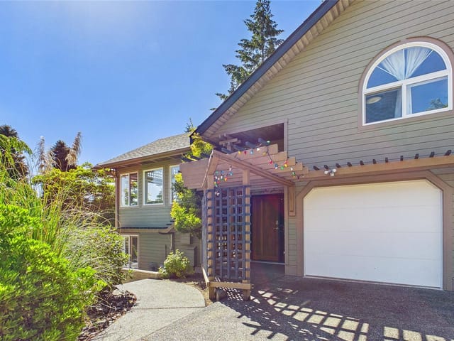 House for sale in Nanoose Bay, 2375 Glenellen Pl, 1038095 | Realtylink.org