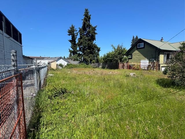 Lot for sale in Courtenay, 753 11th St, 1038219 | Realtylink.org
