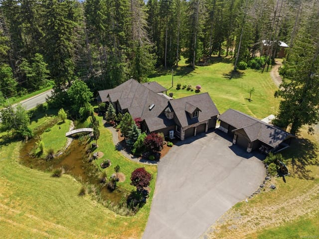 House for sale in Qualicum Beach, 990 View Rd, 1038566 | Realtylink.org