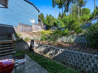 1/2 Duplex for sale in Lake Cowichan, B 235 North Shore Rd, 1038722 | Realtylink.org