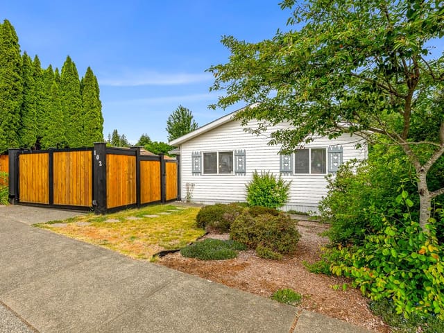 House for sale in Courtenay, 102 2200 Lambert Dr, 1038888 | Realtylink.org